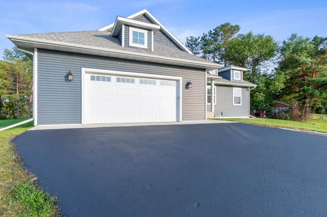 $975,000 | 1985 Rosewood Lane Southeast, Alexandria, MN 56308