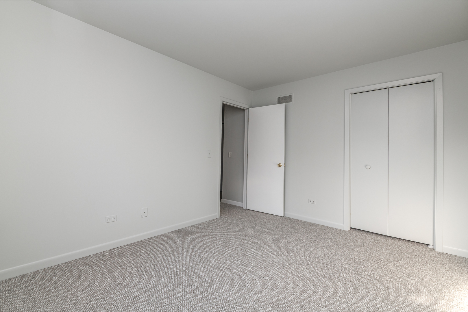 61 Highview Avenue Fox Lake, IL 60020 - Photo 13 of 21