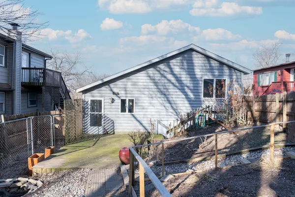 $320,000 | 61 Highview Avenue, Fox Lake, IL 60020