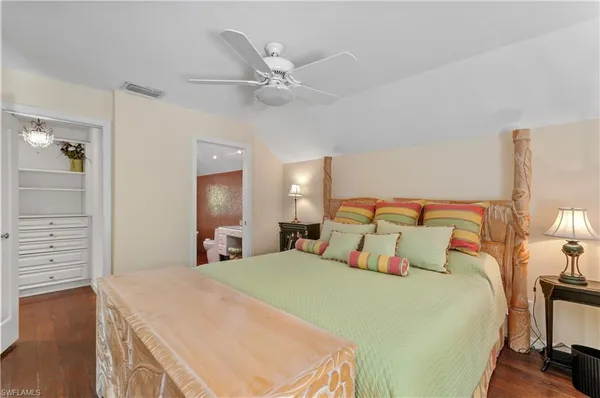 $3,500 | 1313 Solana Road, Unit A3, Naples, FL 34103