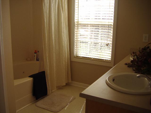 702 State Rd S-39-204 Pickens, SC 29671 - Photo 7 of 9