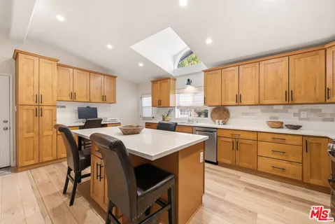 $735,000 | 1119 Mohawk, Topanga, CA 90290