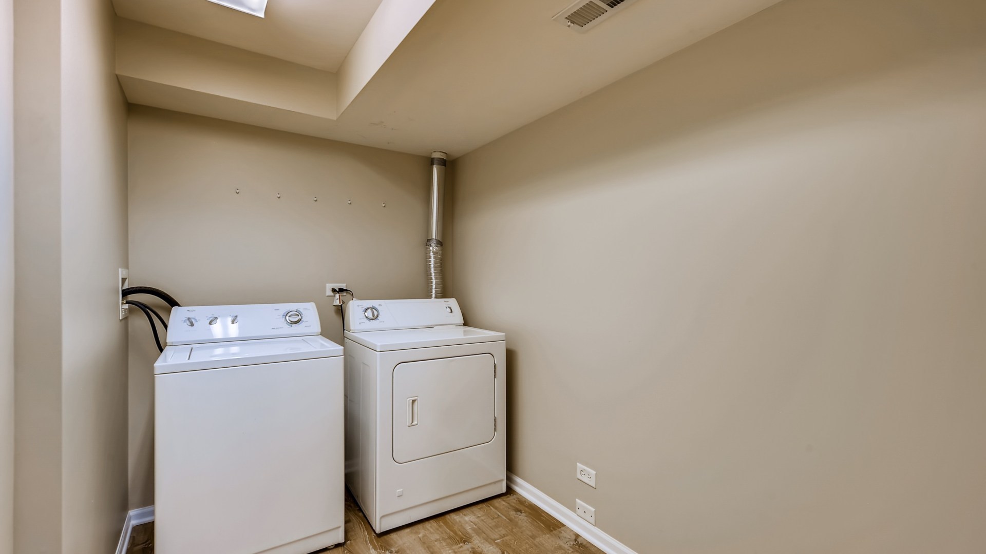 103 Willey Street Gilberts, IL 60136 - Photo 22 of 28 a utility room with dryer and washer