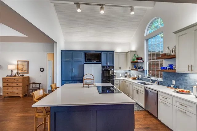 $889,000 | 3452 Hearst Castle Way, Plano, TX 75025