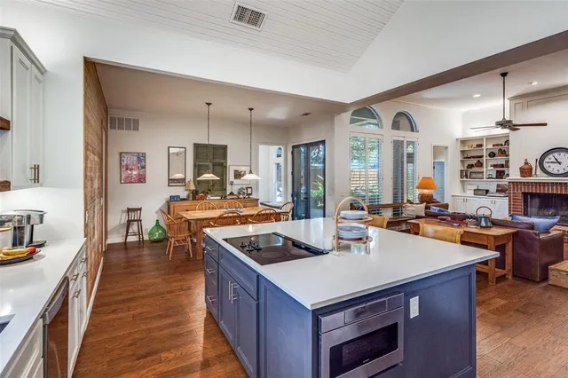 $889,000 | 3452 Hearst Castle Way, Plano, TX 75025