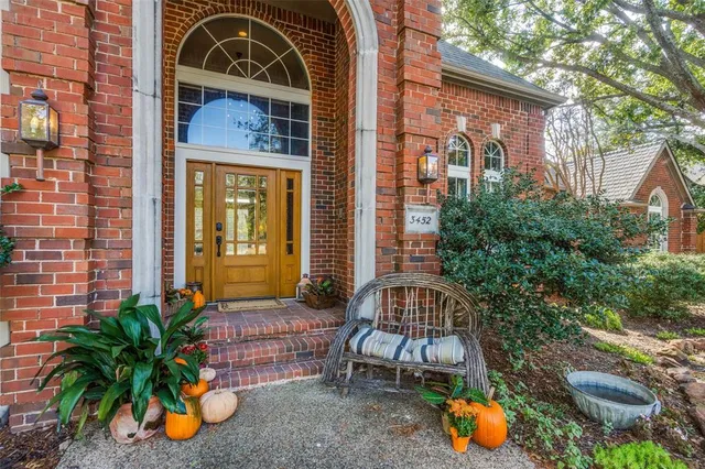 $889,000 | 3452 Hearst Castle Way, Plano, TX 75025