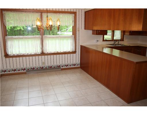 219 Highway 208 Pulaski, PA 16143 - Photo 8 of 18 Dining Room.