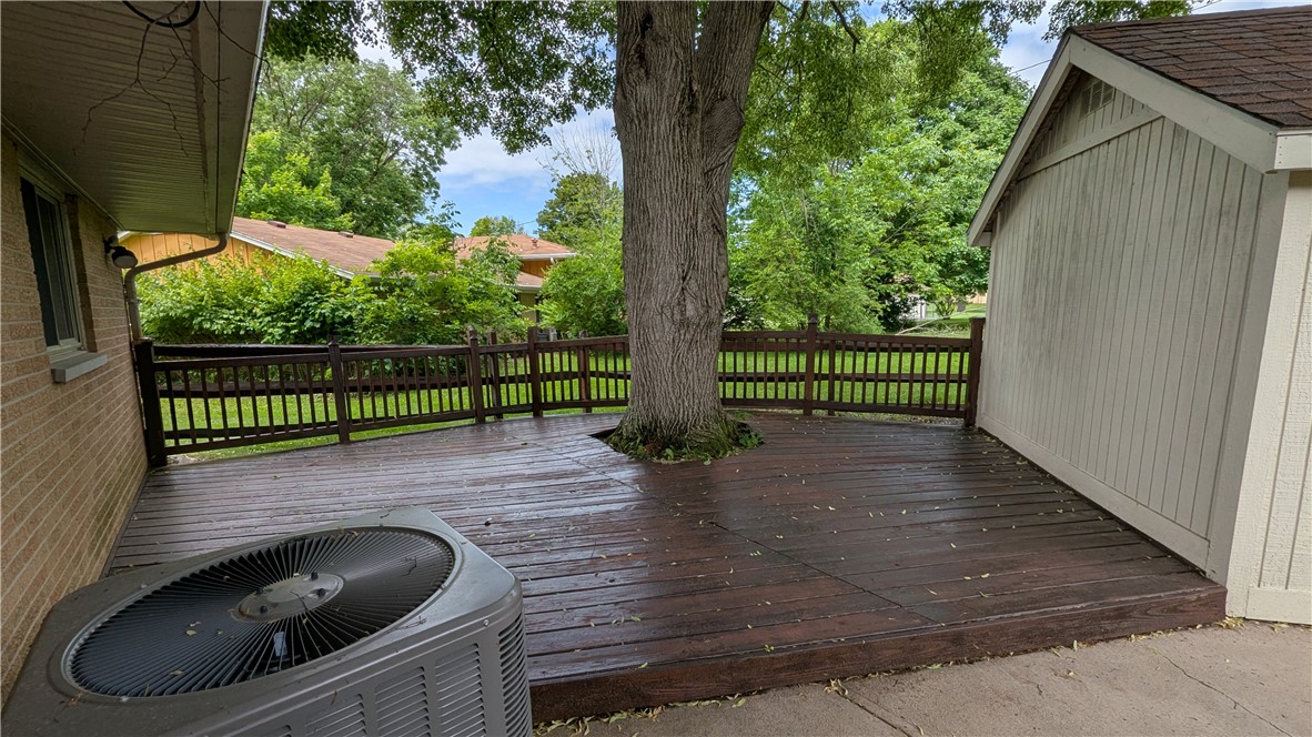 5686 Oak Valley Road Kettering, OH 45440 - Photo 11 of 41 Gallery Image 11