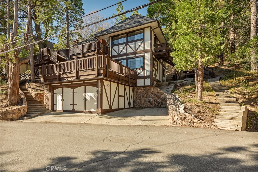 27538 West Shore Road Lake Arrowhead, CA 92352 - Photo 33 of 44