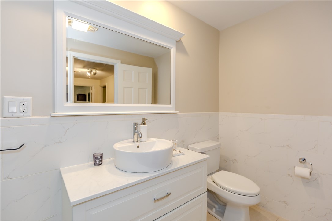 7 White Birch Road Cranston, RI 02920 - Photo 28 of 44