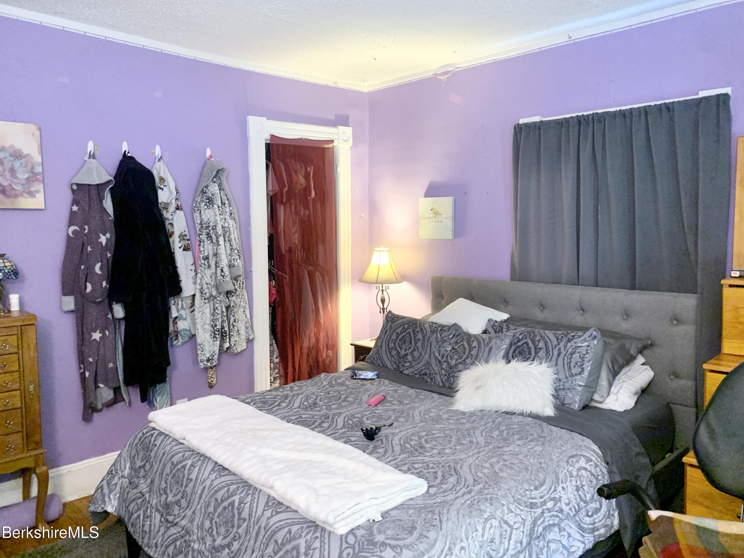 26 Springside Avenue Pittsfield, MA 01201 - Photo 17 of 24 IMG_3579 (2)