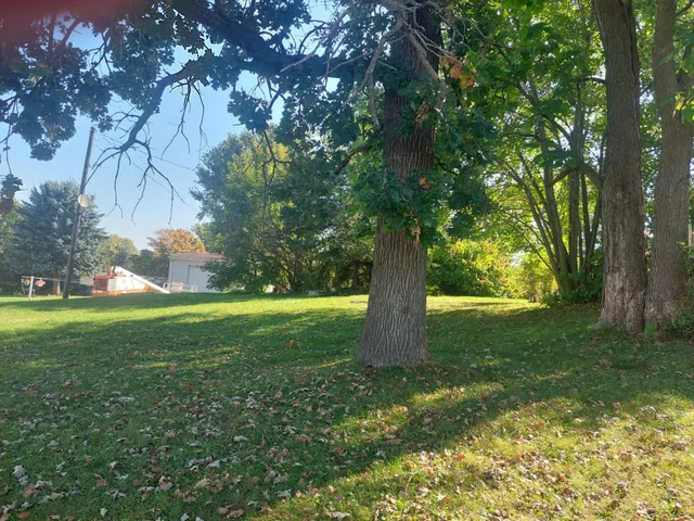 $67,600 | 512 Park Avenue, Goodhue, MN 55027