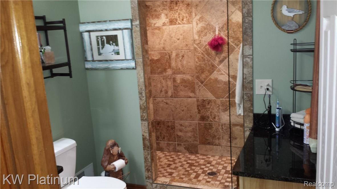 4104 Campbell Road Fort Gratiot, MI 48059 - Photo 8 of 23 Tom Bathroom-shower.jpg