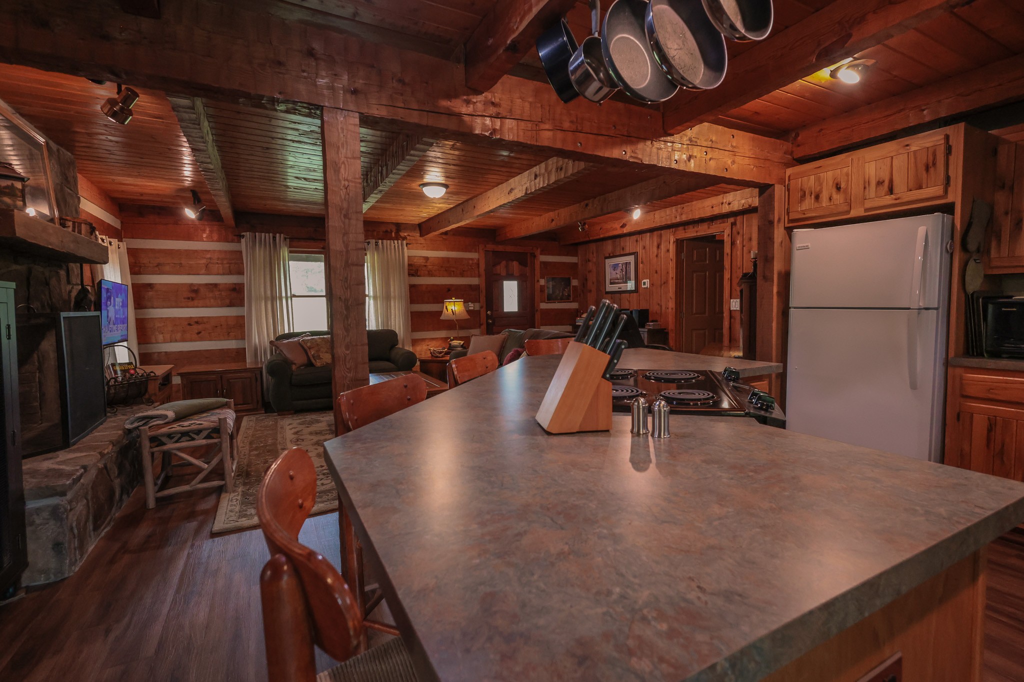 1854 Catoosa Road Wartburg, TN 37887 - Photo 54 of 100 a view of a room with gym equipment