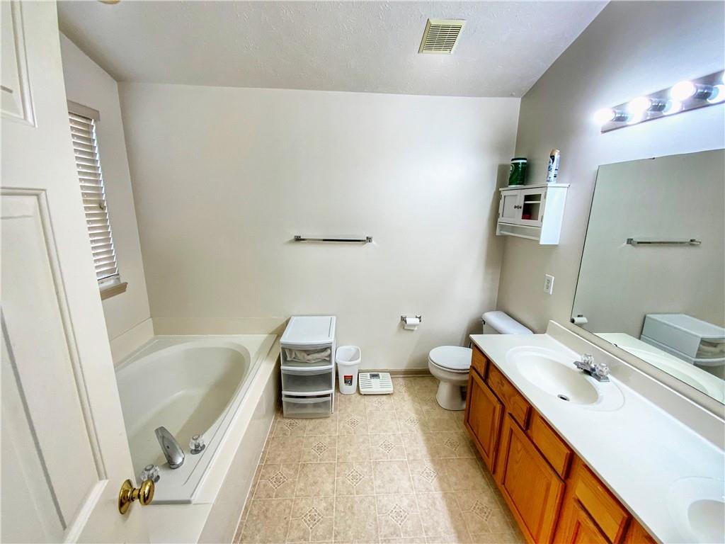 8630 Rapp Drive Indianapolis, IN 46237 - Photo 21 of 38 Gallery Image 21