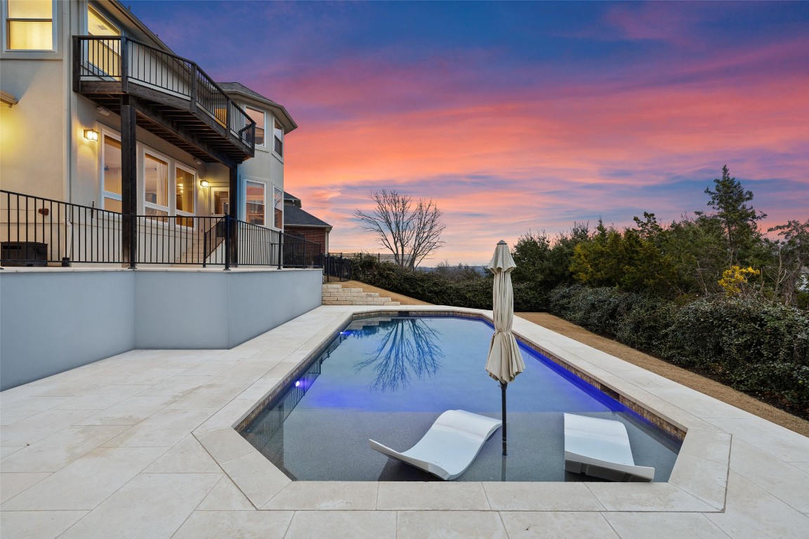 10709 Pointe View Drive Austin, TX 78738 - Photo 1 of 40