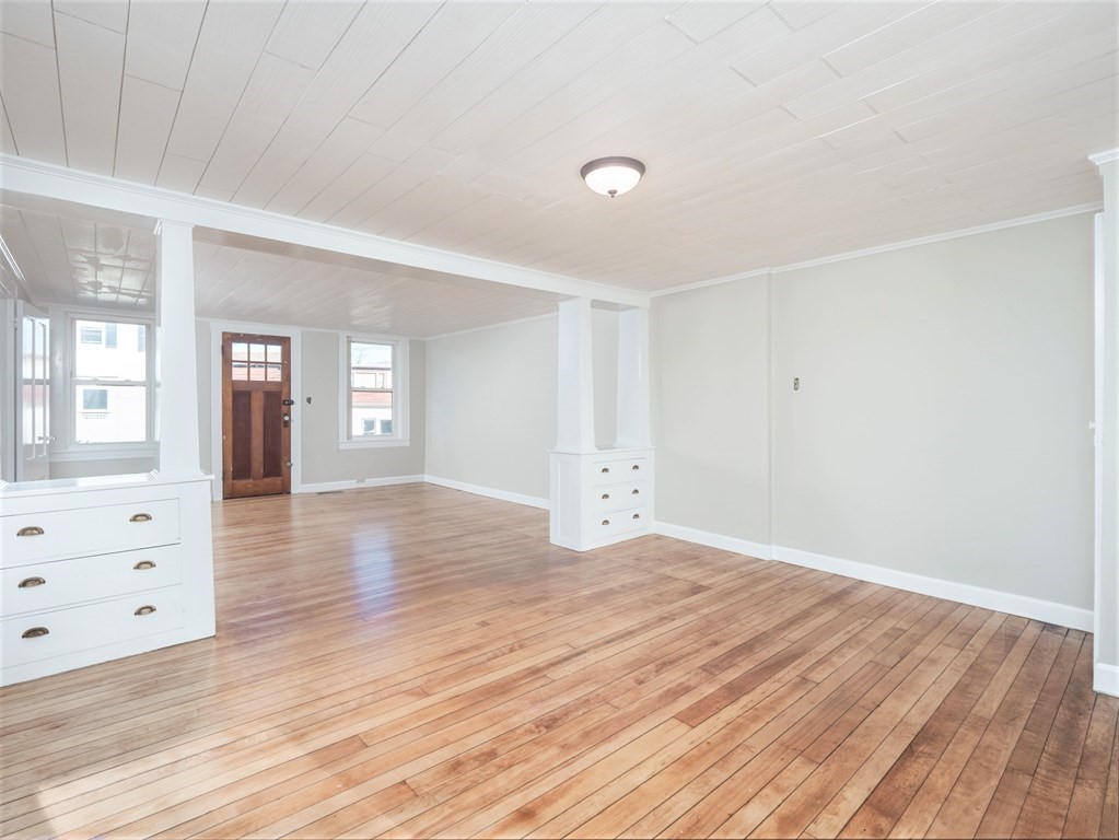 4-8 Groton Road North Chelmsford, MA 01863 - Photo 10 of 32