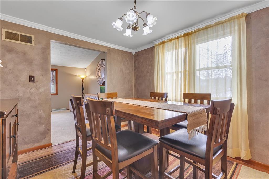 1281 Chapel Road Monaca, PA 15061 - Photo 11 of 34 Dining room