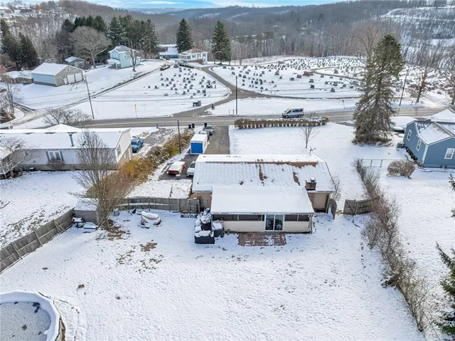 $280,000 | 1281 Chapel Road, Monaca, PA 15061