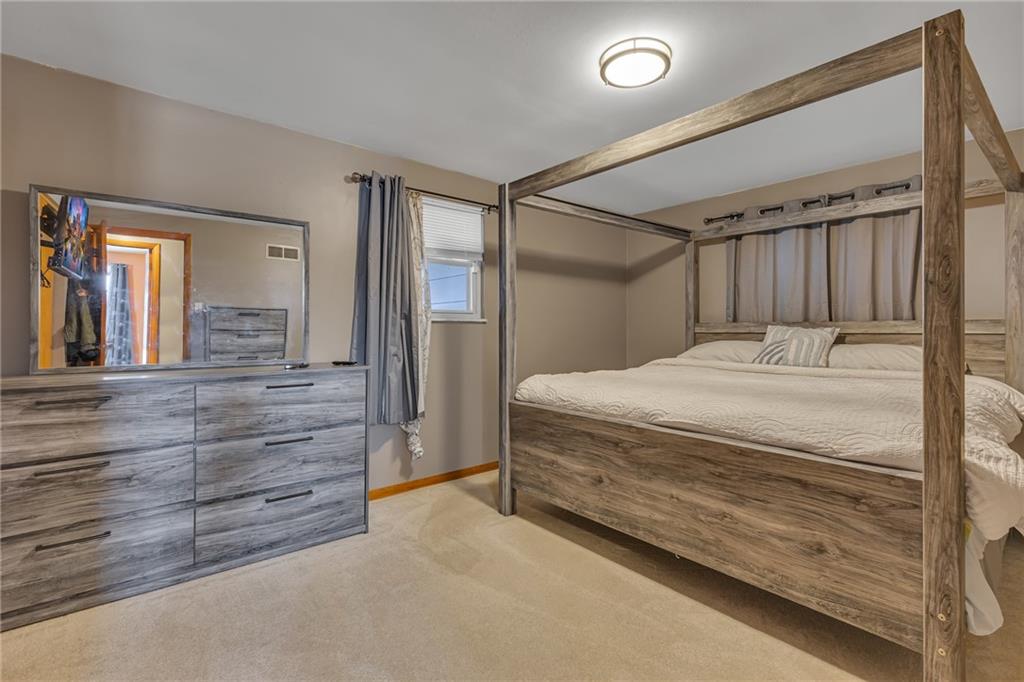 1281 Chapel Road Monaca, PA 15061 - Photo 4 of 34 Main bedroom.