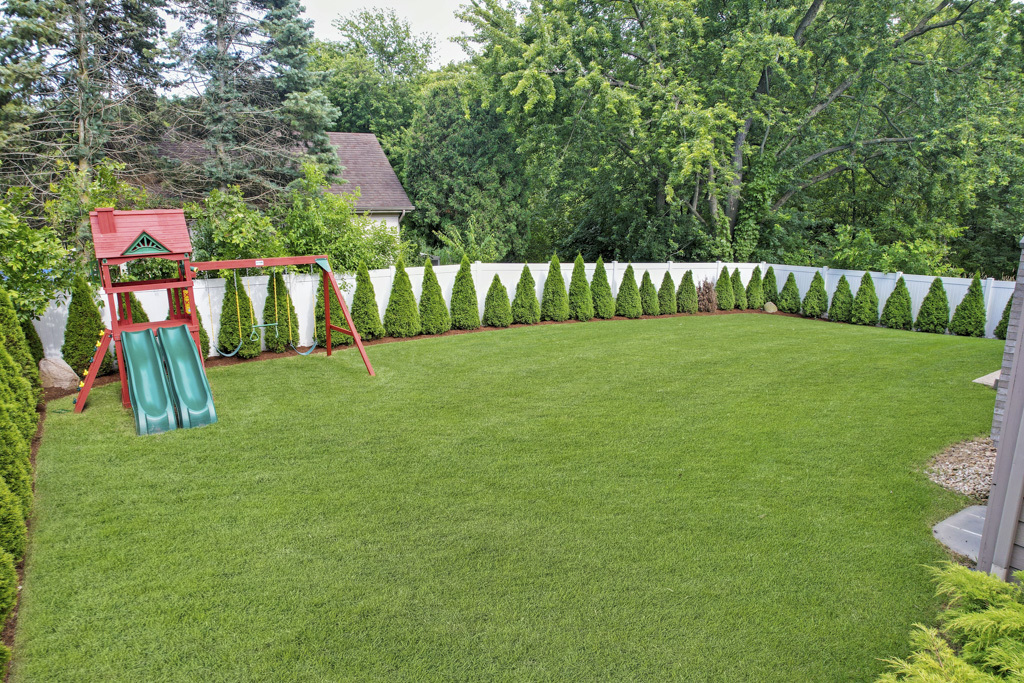 9033 Kearney Road Darien, IL 60561 - Photo 12 of 38 a view of a park