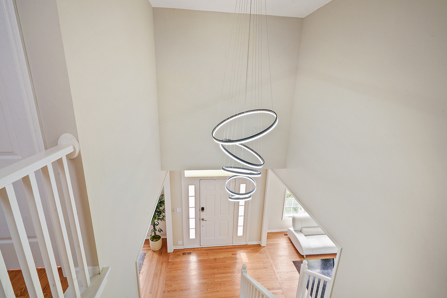 9033 Kearney Road Darien, IL 60561 - Photo 24 of 38 a view of entryway with wooden floor