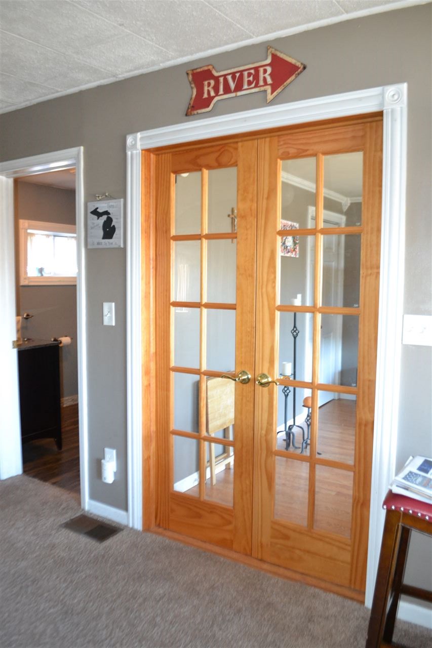 331 River Road Bay City, MI 48706 - Photo 13 of 48 Gallery Image 13