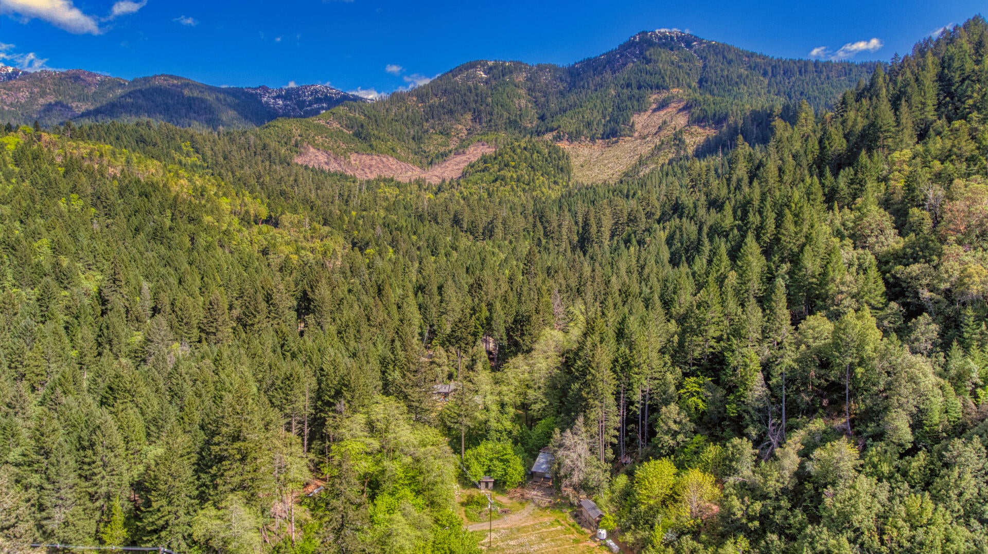 5075 Thompson Creek Road Selma, OR 97538 - Photo 32 of 38 DJI_0172_hdr