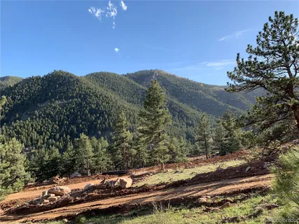 $900,000 | 75 Cyn Pnes Drive, Golden, CO 80403