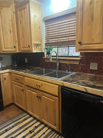 $849,900 | 572 Oak Point Drive, May, TX 76857