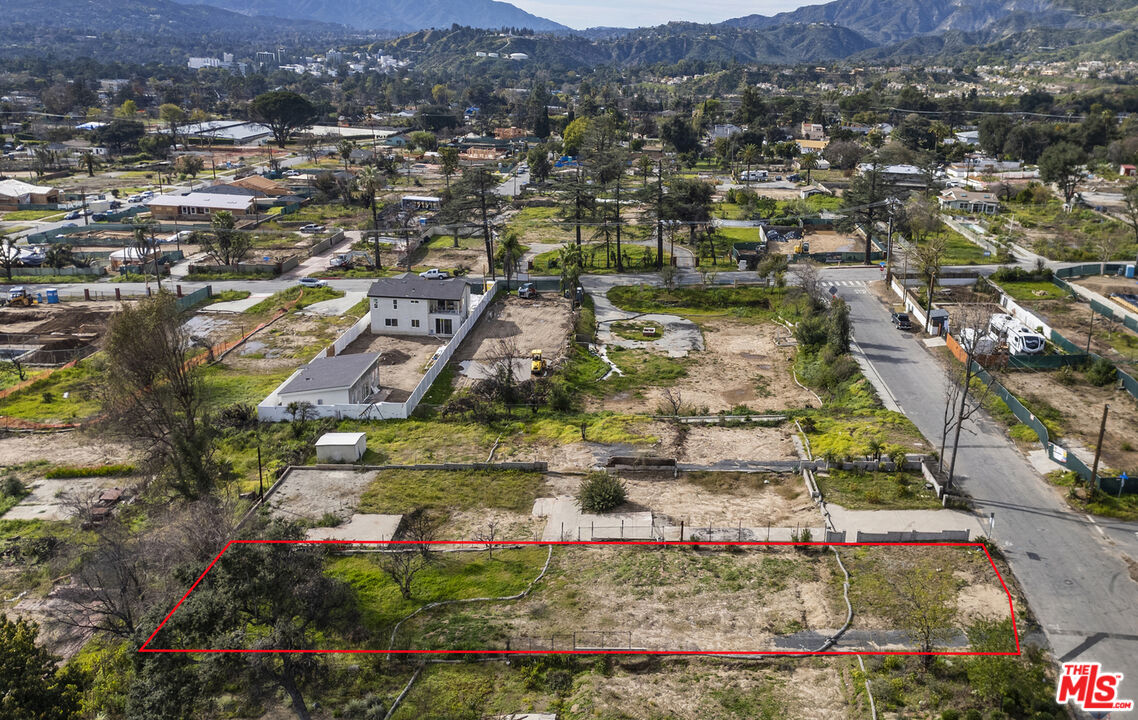 50 Marathon Road Altadena, CA 91001 - Photo 13 of 21