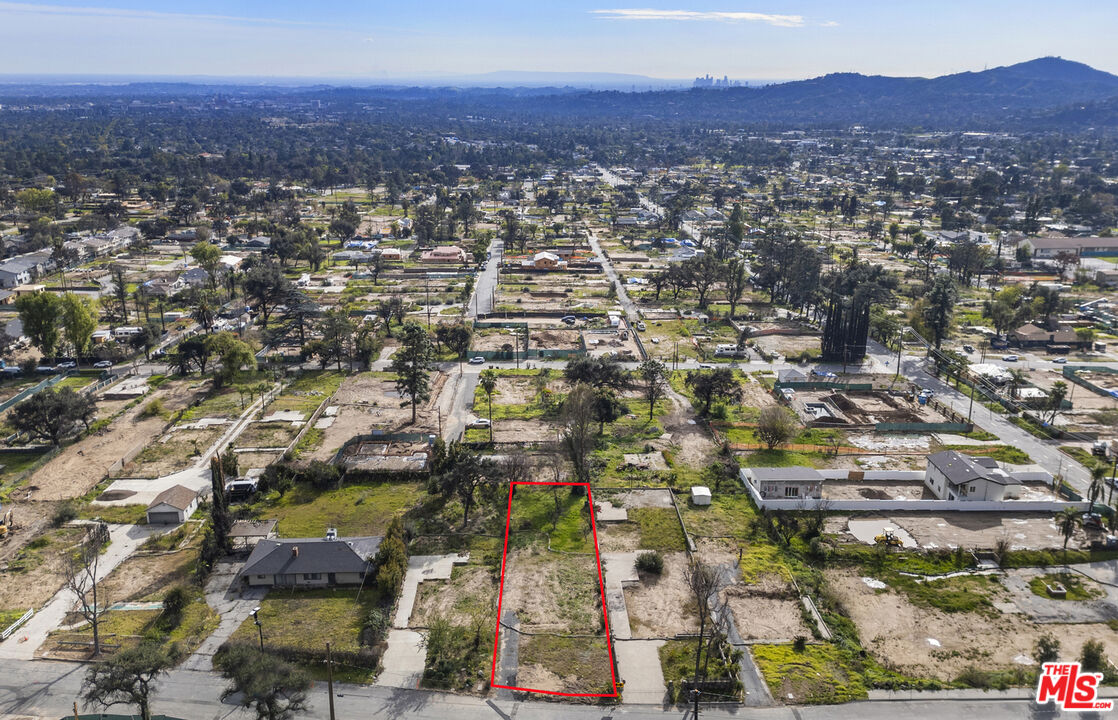 50 Marathon Road Altadena, CA 91001 - Photo 14 of 21