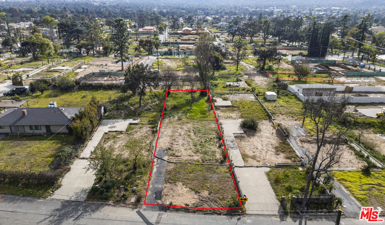 50 Marathon Road Altadena, CA 91001 - Photo 5 of 21