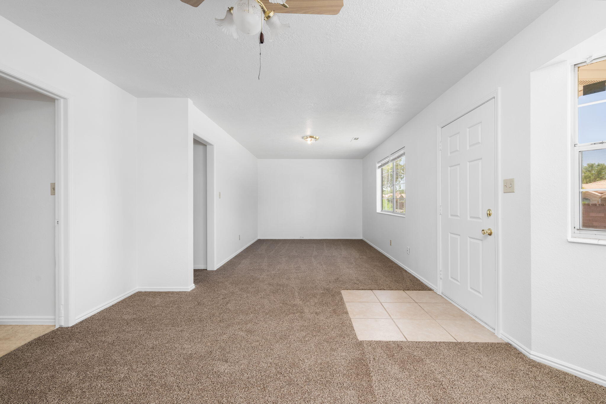 1015 South 1015 S River Road, Unit 6 St. George, UT 84790 - Photo 4 of 21 Front living room