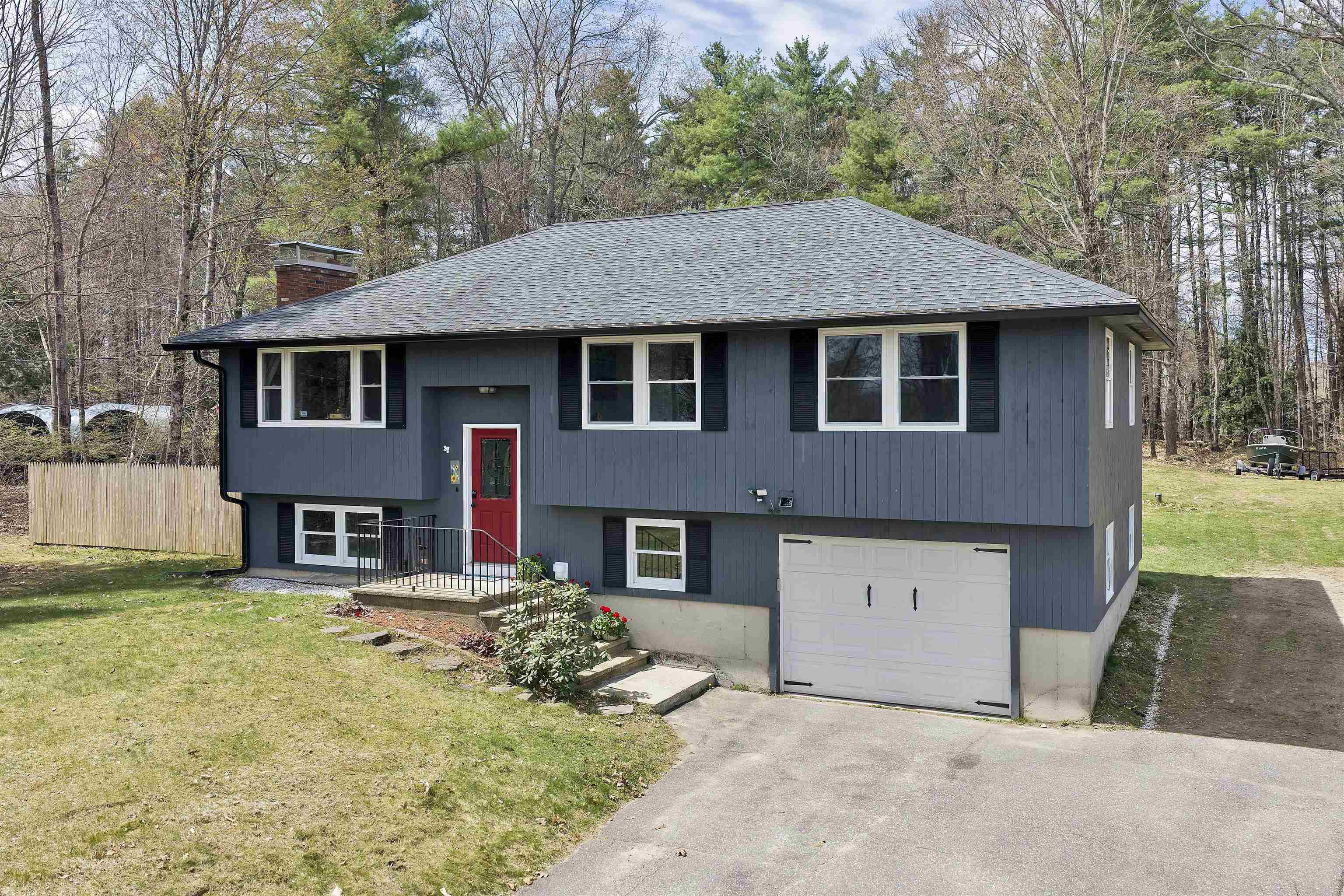 76 Harriman Hill Road Raymond, NH 03077 - Photo 2 of 38