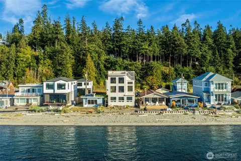 $2,600,000 | 6436 South Ebb Tide Lane, Freeland, WA 98249