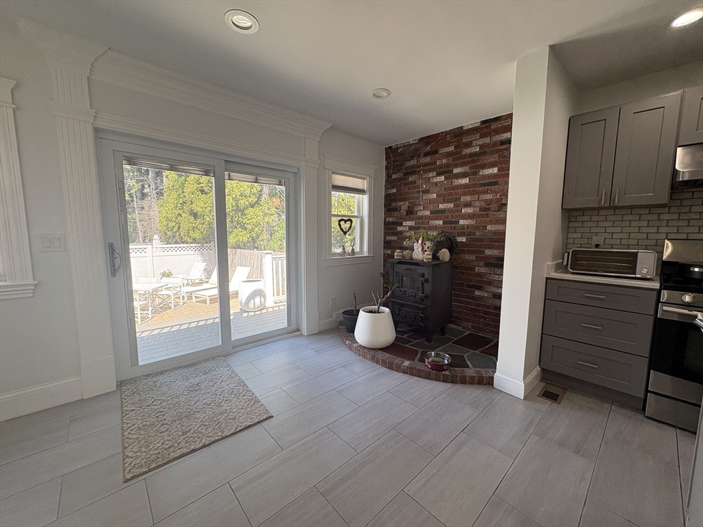 14 Fairview Road Lynnfield, MA 01940 - Photo 32 of 39