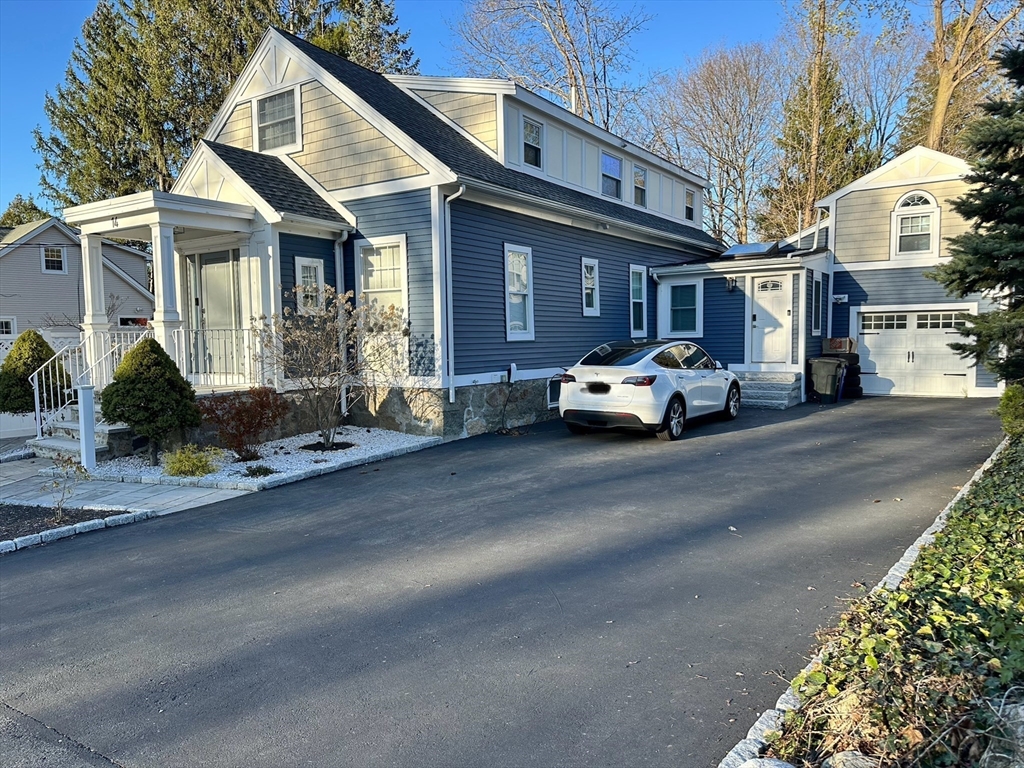 14 Fairview Road Lynnfield, MA 01940 - Photo 4 of 39