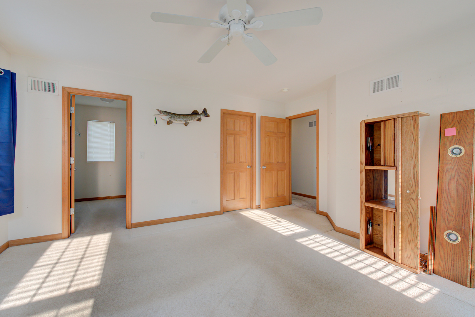 1430 Millbrook Drive Algonquin, IL 60102 - Photo 15 of 25 a view of empty room with closet and ceiling fan