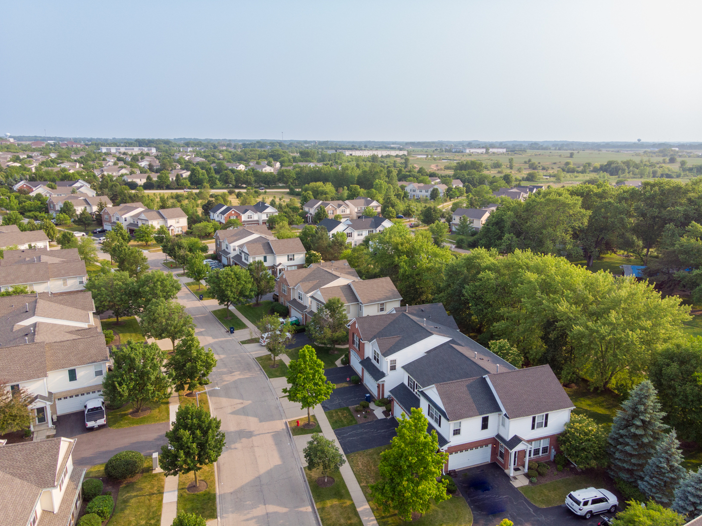 1430 Millbrook Drive Algonquin, IL 60102 - Photo 24 of 25 an aerial view of multiple house
