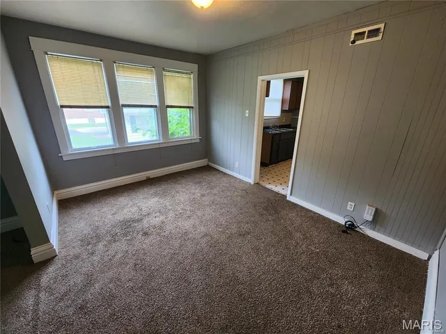 $65,000 | 206 Crown Drive, Riverview, MO 63137