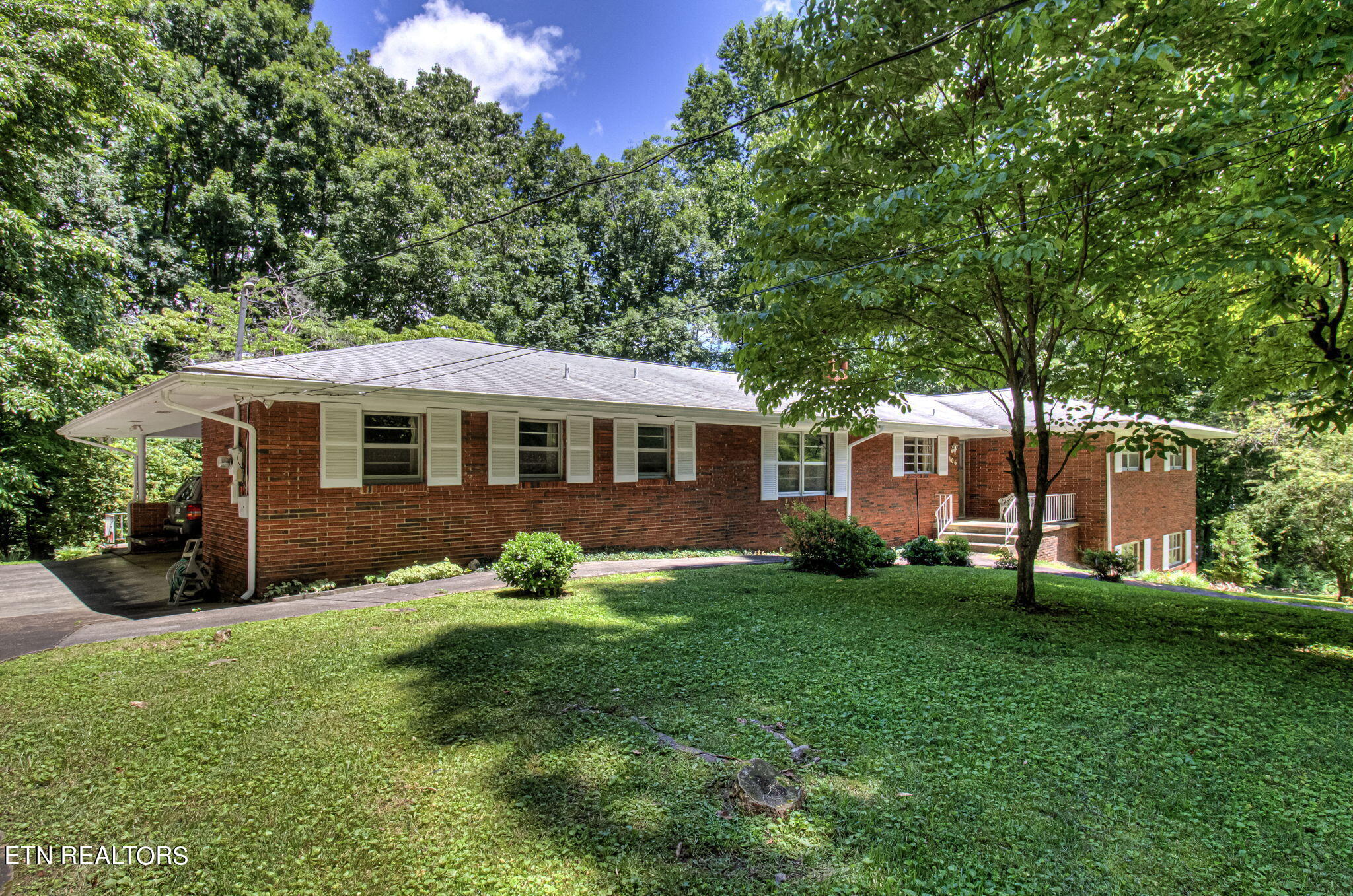 106 Wendover Circle Oak Ridge, TN 37830 - Photo 60 of 60 IMG_2678