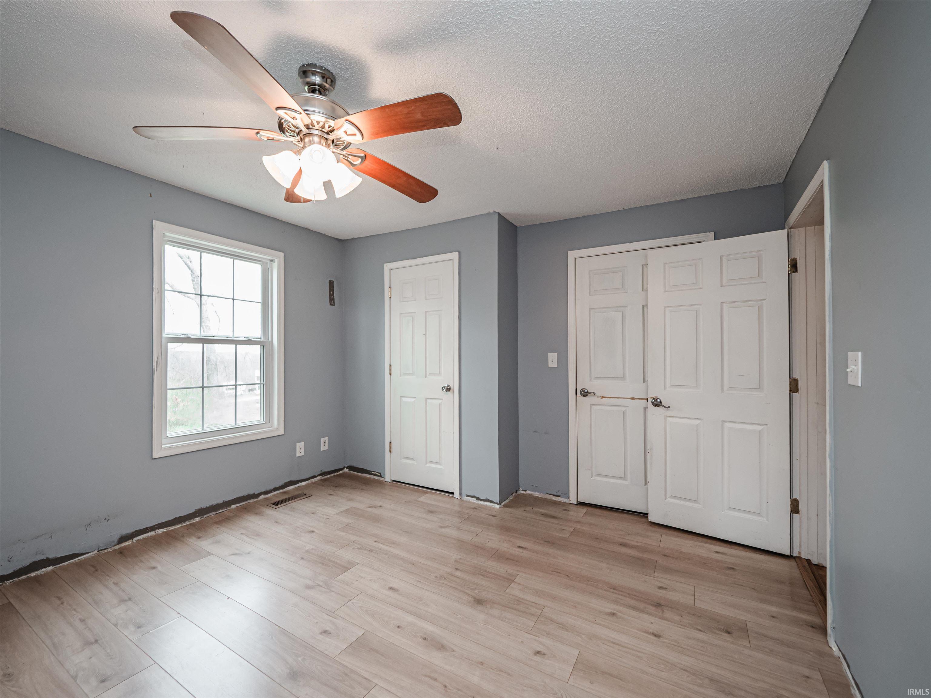 572 West County Road South Petersburg, IN 47567 - Photo 24 of 35