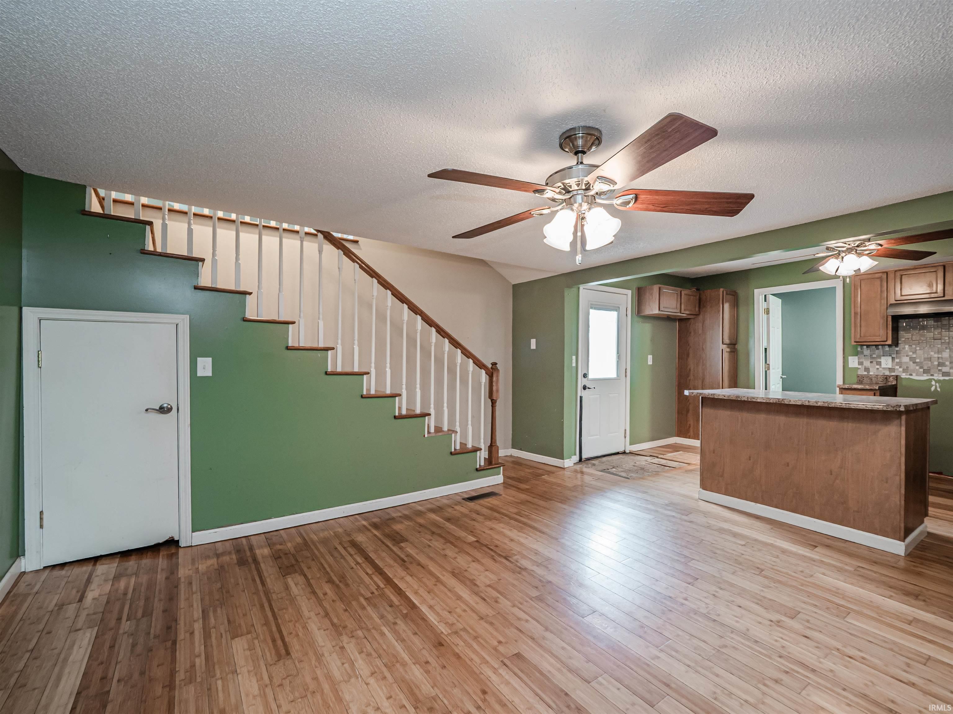 572 West County Road South Petersburg, IN 47567 - Photo 28 of 35