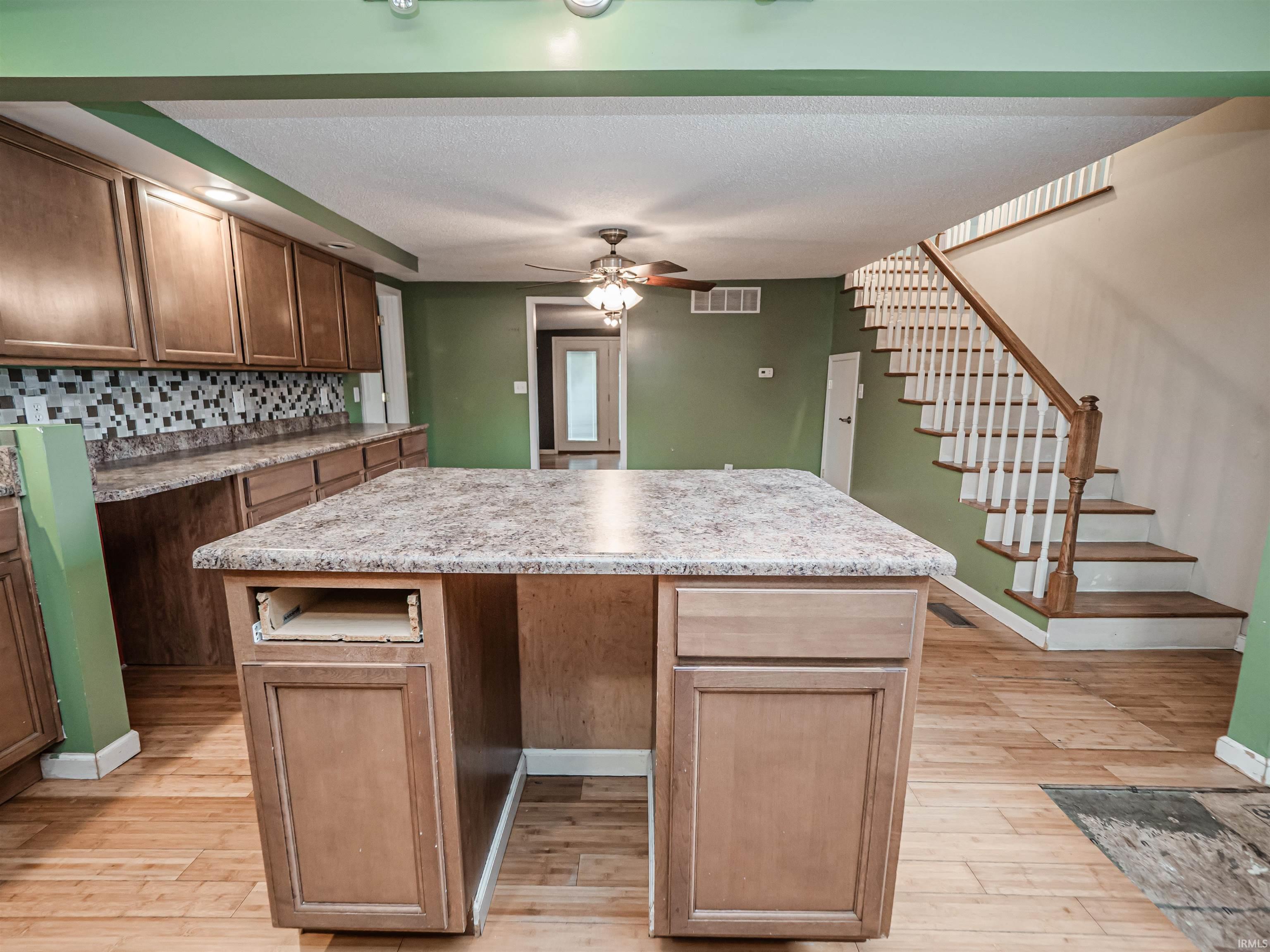 572 West County Road South Petersburg, IN 47567 - Photo 30 of 35