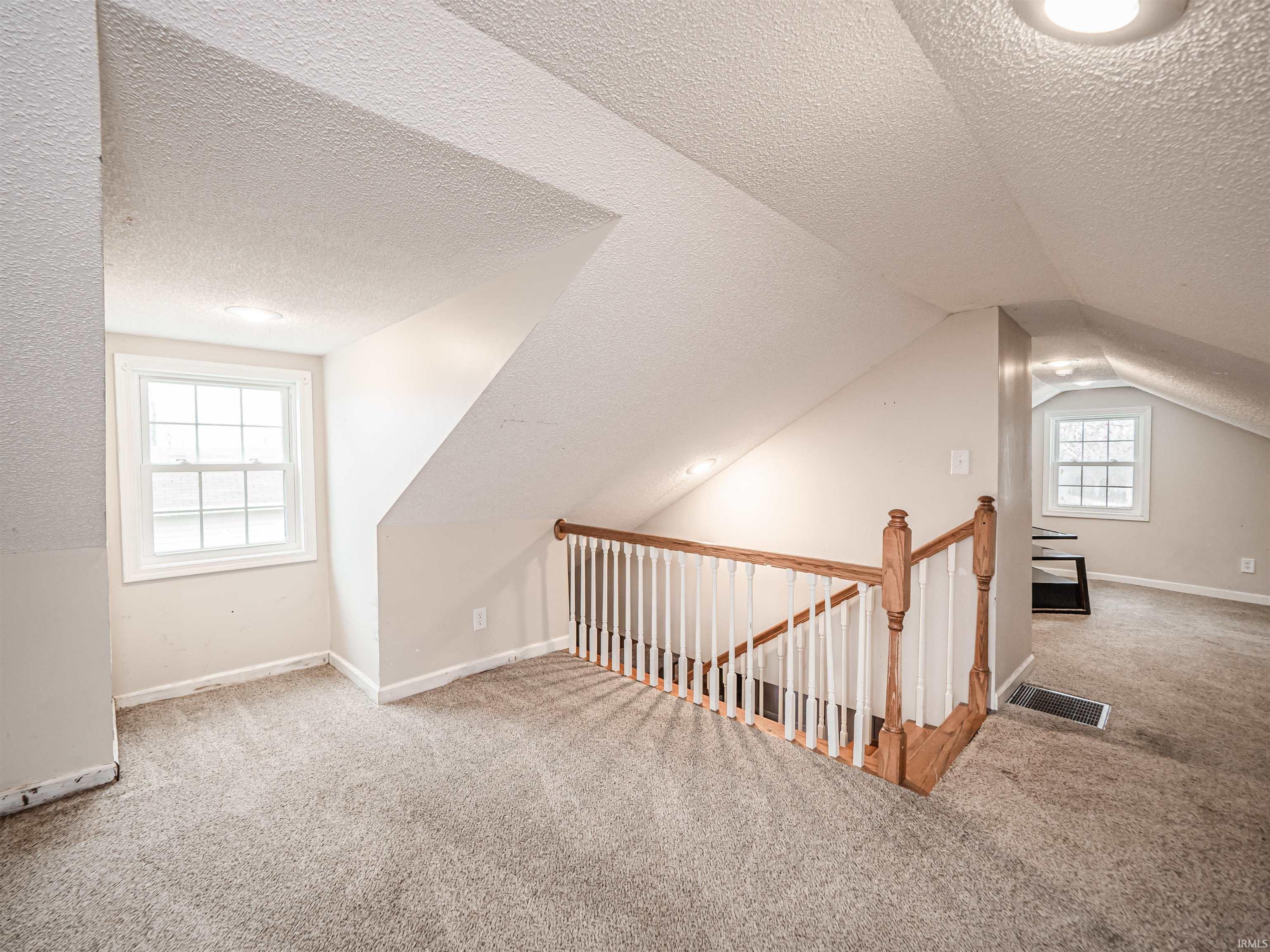 572 West County Road South Petersburg, IN 47567 - Photo 34 of 35