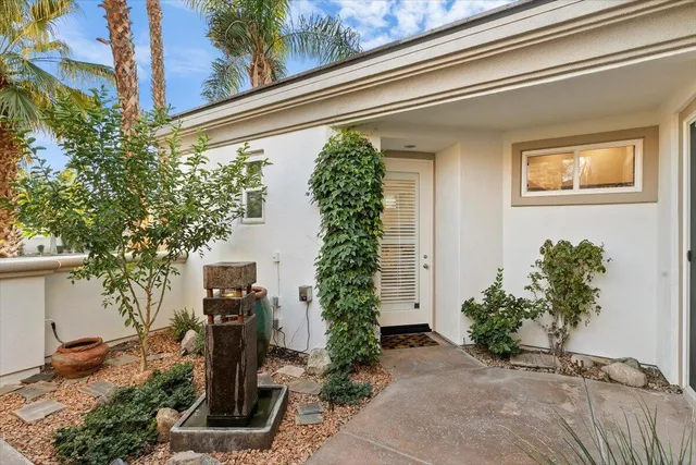 $1,289,000 | 50 Toscana Way East, Rancho Mirage, CA 92270