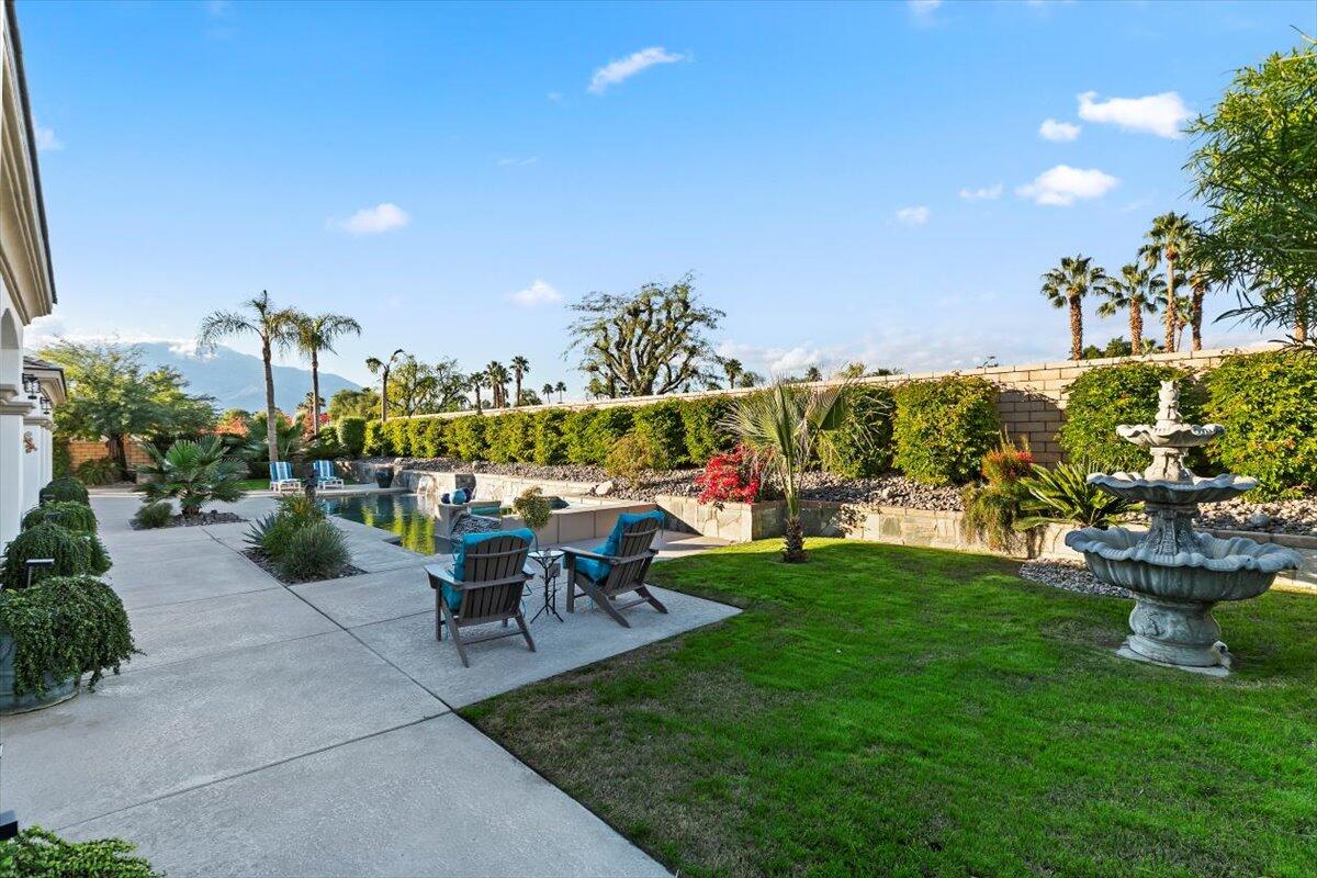 50 Toscana Way East Rancho Mirage, CA 92270 - Photo 76 of 87 035-Backyard