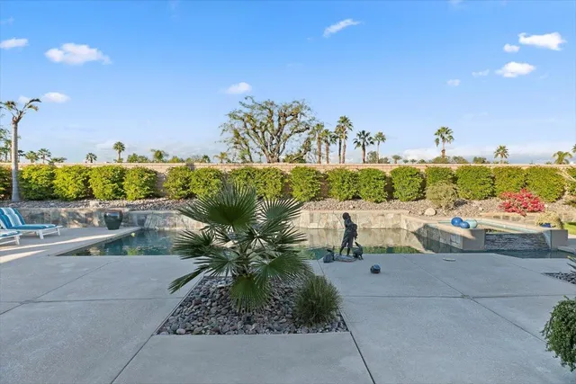 $1,289,000 | 50 Toscana Way East, Rancho Mirage, CA 92270