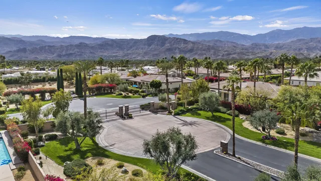 $1,289,000 | 50 Toscana Way East, Rancho Mirage, CA 92270